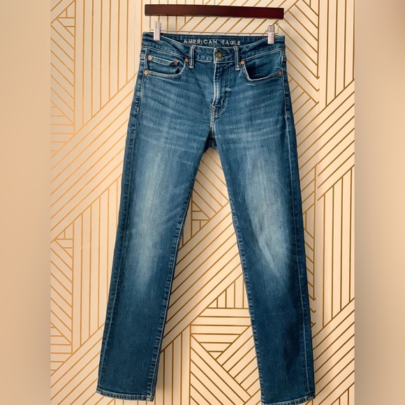 🍀3/$30 American Eagle 30 x 32 Airflex Slim Straight medium Wash Denim Blue Jeans - Picture 8 of 9